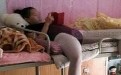 美女穿透明裤袜叉腿真的好吗？