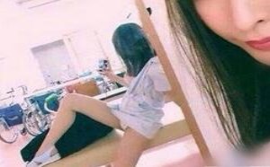 美女穿小裤衩拍摄不雅照尺度堪比优衣库