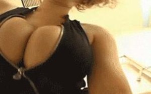 很大有胸器gif动态图 美女动态图