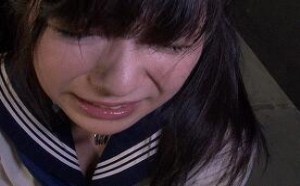 打妹妹的雨后小故事动漫高清gif动态图片