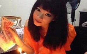 这就是美女被多个男子干了的酬劳