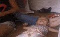 熊孩子笑死人gif动态图片:撒一泡童子尿给你们吃 熊孩子笑死人gif动态图片:撒一泡童子尿给你们吃