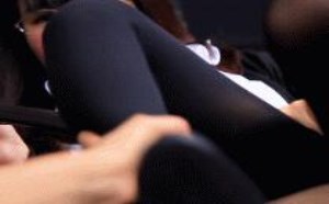 女老师凌辱 床上做爱动态图