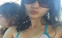 美女享受着被揉胸的舒适感觉