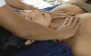 是男人都需要的工作，美女受辱按摩动态图