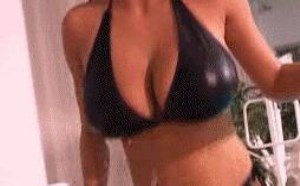 大胸的女子全程做爱动态图