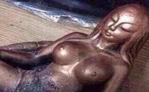 被男人搞的肮脏的不得了圣母女人你怎么看