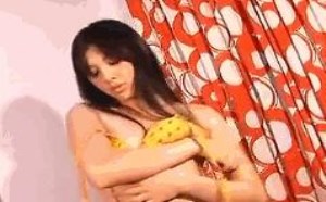 裸体美女图片脱衣美色美女动态图
