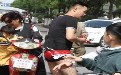 当帅哥穿上性感黑色丝袜照样迷人