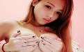 你见过美女这样性感抹胸晒指甲的吗? 你见过美女这样性感抹胸晒指甲的吗?