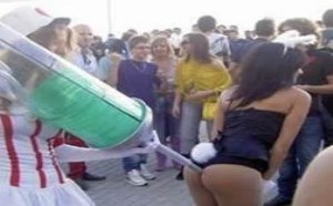 美女很享受护士小姐打的菊花针吗？