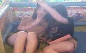 关于女人阴毛的爆笑段子：美女底下毛毛是干啥用的