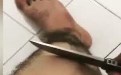 卖刀啦！猴子深的毛都能刮得干干净净