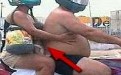 这样带孩子上路，不怕孩子憋背气吗？