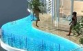 值得拥有带游泳池的高层建筑